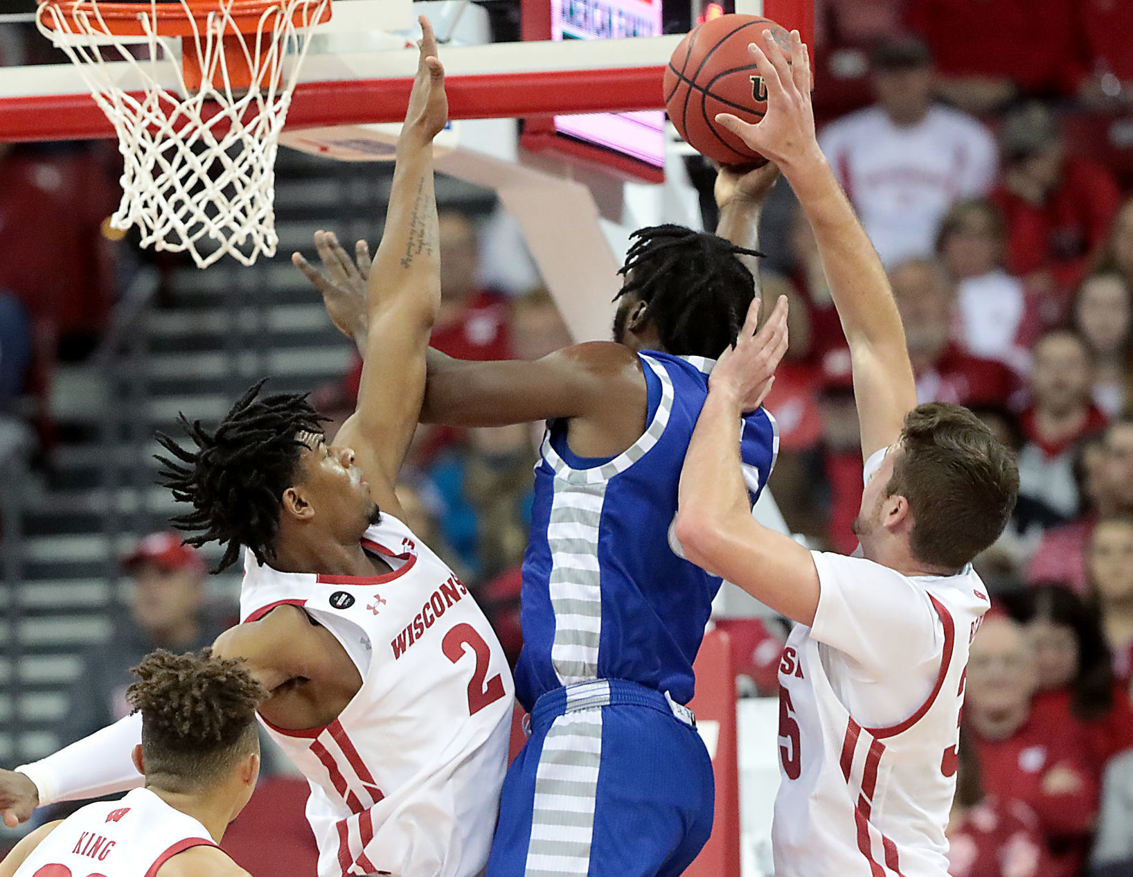 Badgers 65, Panthers 52